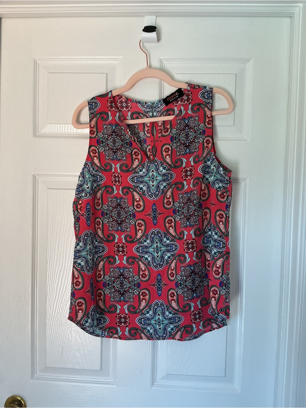 Renee C. Dark Pink Paisley Print Sleeveless Top